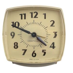 VTG Westclox Mid Century Wind Up Alarm Clock